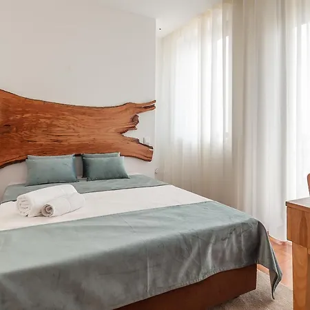 בית אירוח Up Tree Nature *