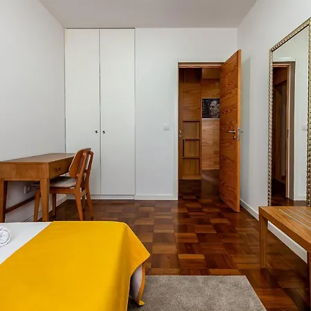 Up Tree Nature Homestay Aveiro